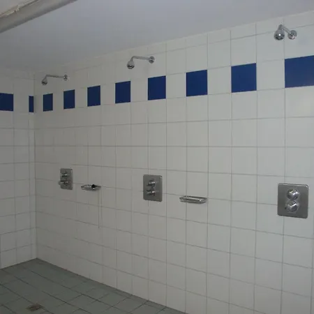 ホステル Dingolfinger Haus *